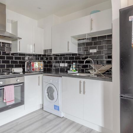 Lovely Victorian Flat For 6 In Stoke Newington London Exterior photo