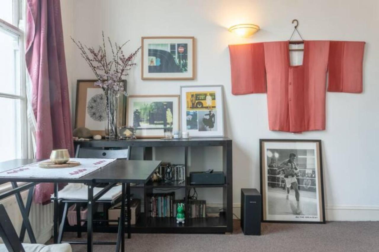 Lovely Victorian Flat For 6 In Stoke Newington London Exterior photo